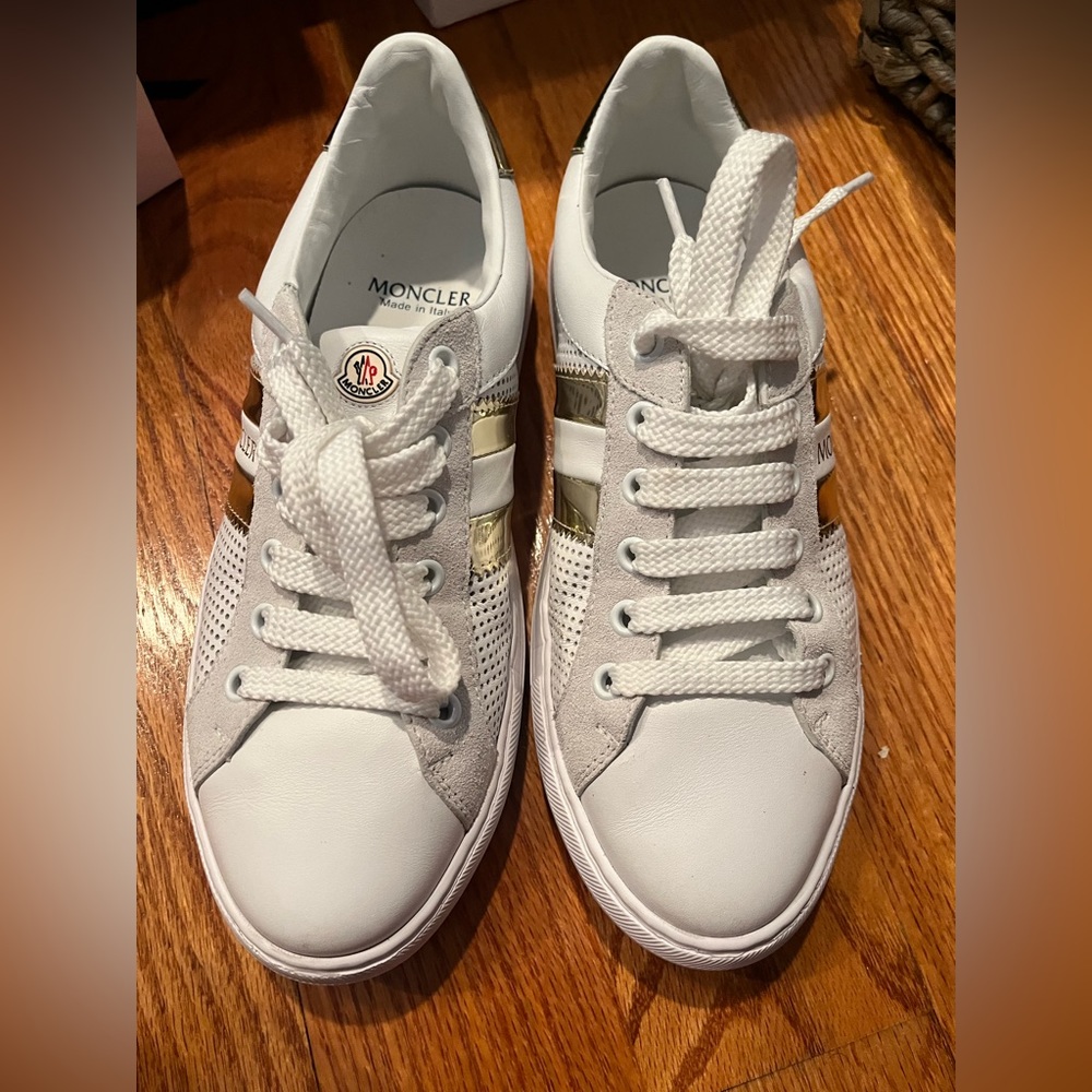 Moncler Womens White & Gold Sneaker